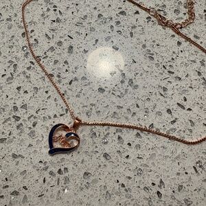 Necklace, costume jewelry.